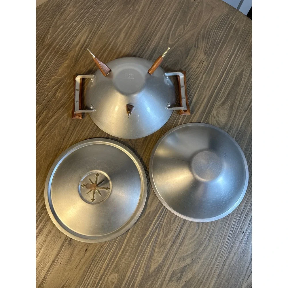 Vintage Mirro Medallion Chafing Dish MCM 10in Silver Wood Starburst Serving Set